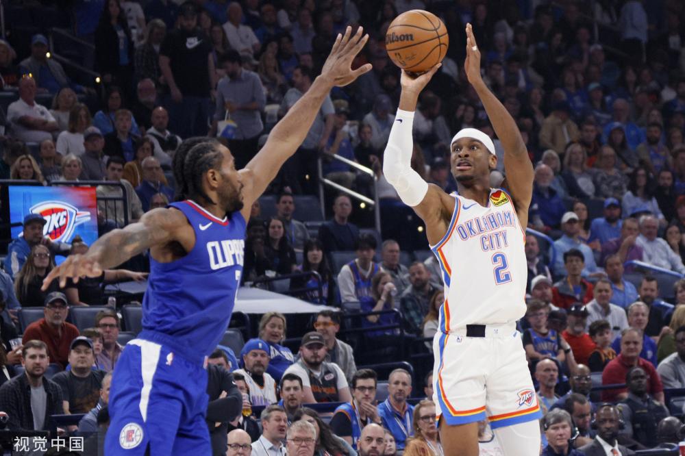 间高强度的 间高强度的